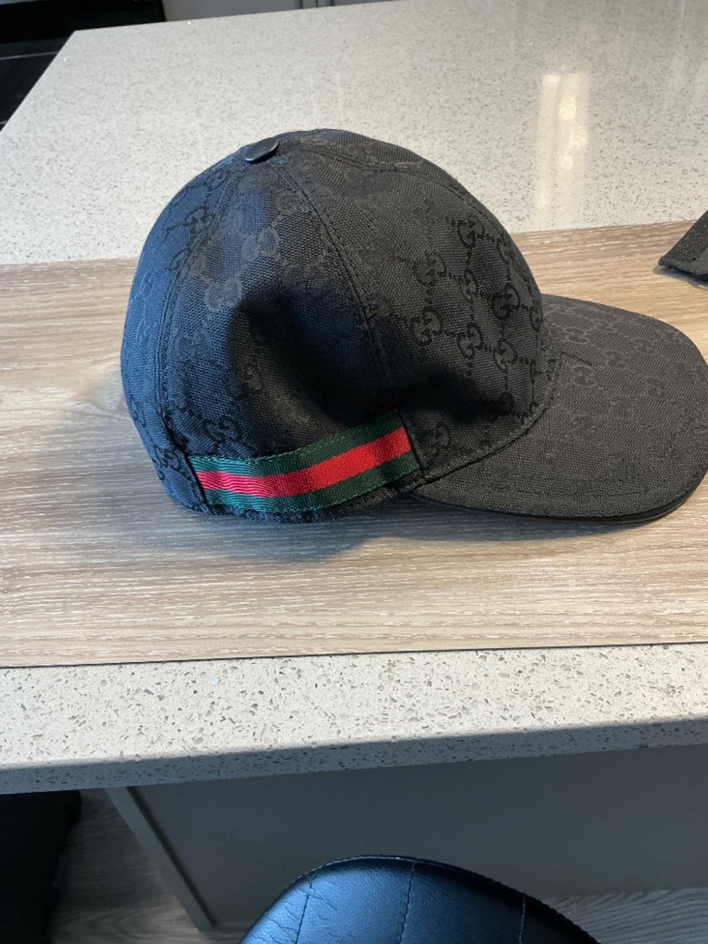 Guuci hat - Picture 2 of 10